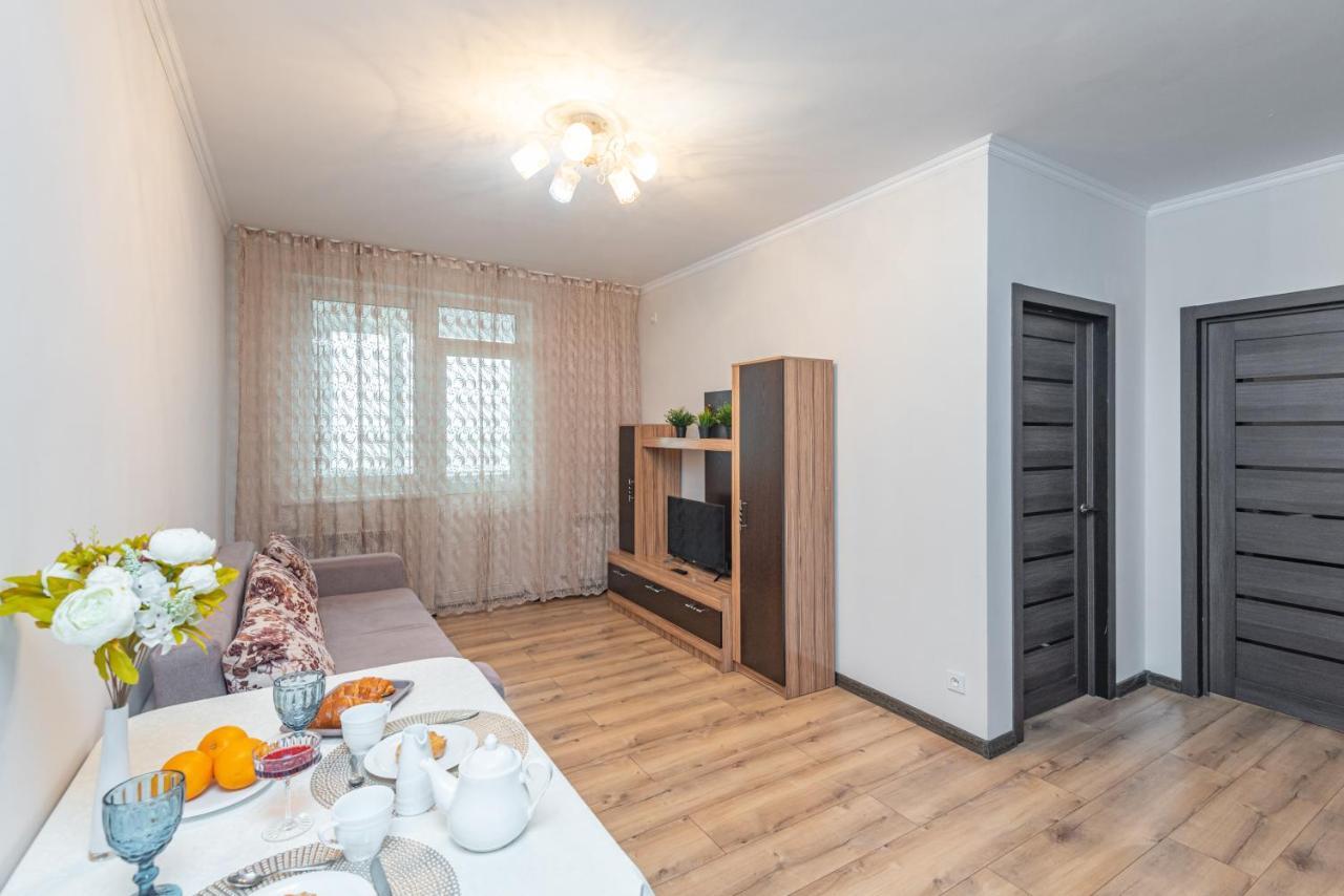 ЖК Sauran Towers comfort Астана Екстер'єр фото
